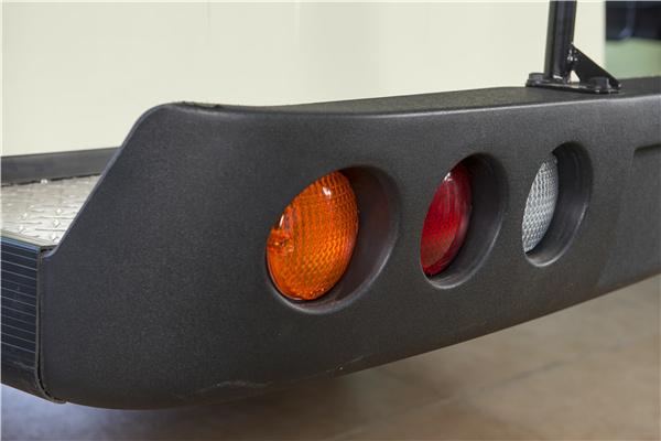 17座電動觀光車-尾燈